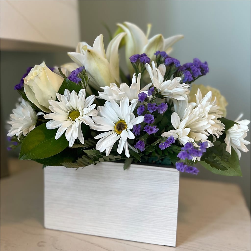 Beyond Blue Box Bouquet – Bloom Balloon Llc, Newark DE