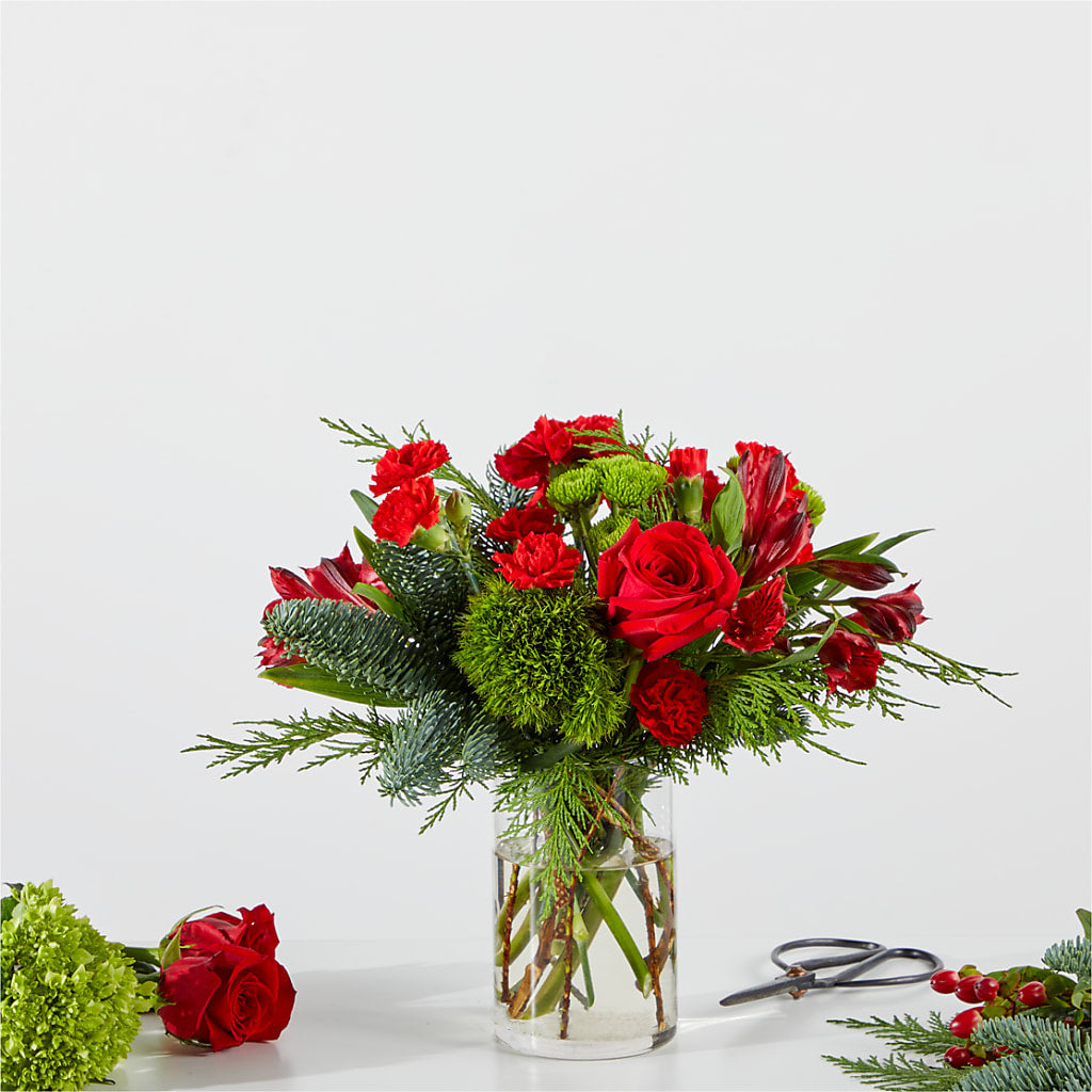 Merry Moment Bouquet – A Florist Original – Bloom Balloon Llc, Newark DE