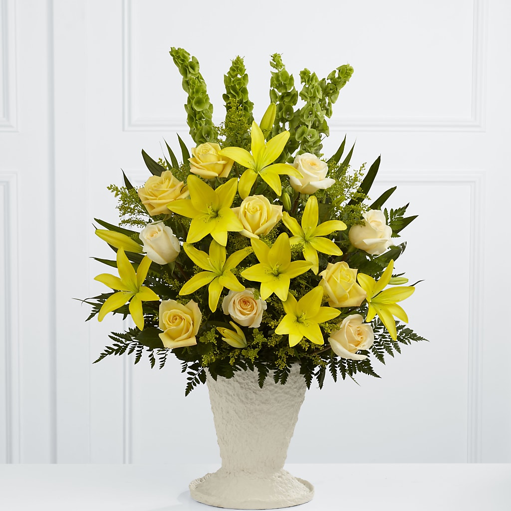 Golden Memories Arrangement – Bloom Balloon Llc, Newark DE