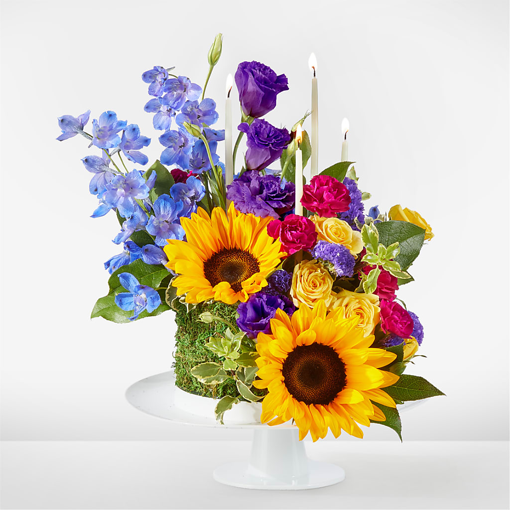 Star of the Day Floral Cake – Bloom Balloon Llc, Newark DE
