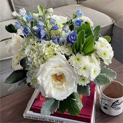 Clear Skies Bouquet –  Bloom Balloon Llc, Newark DE