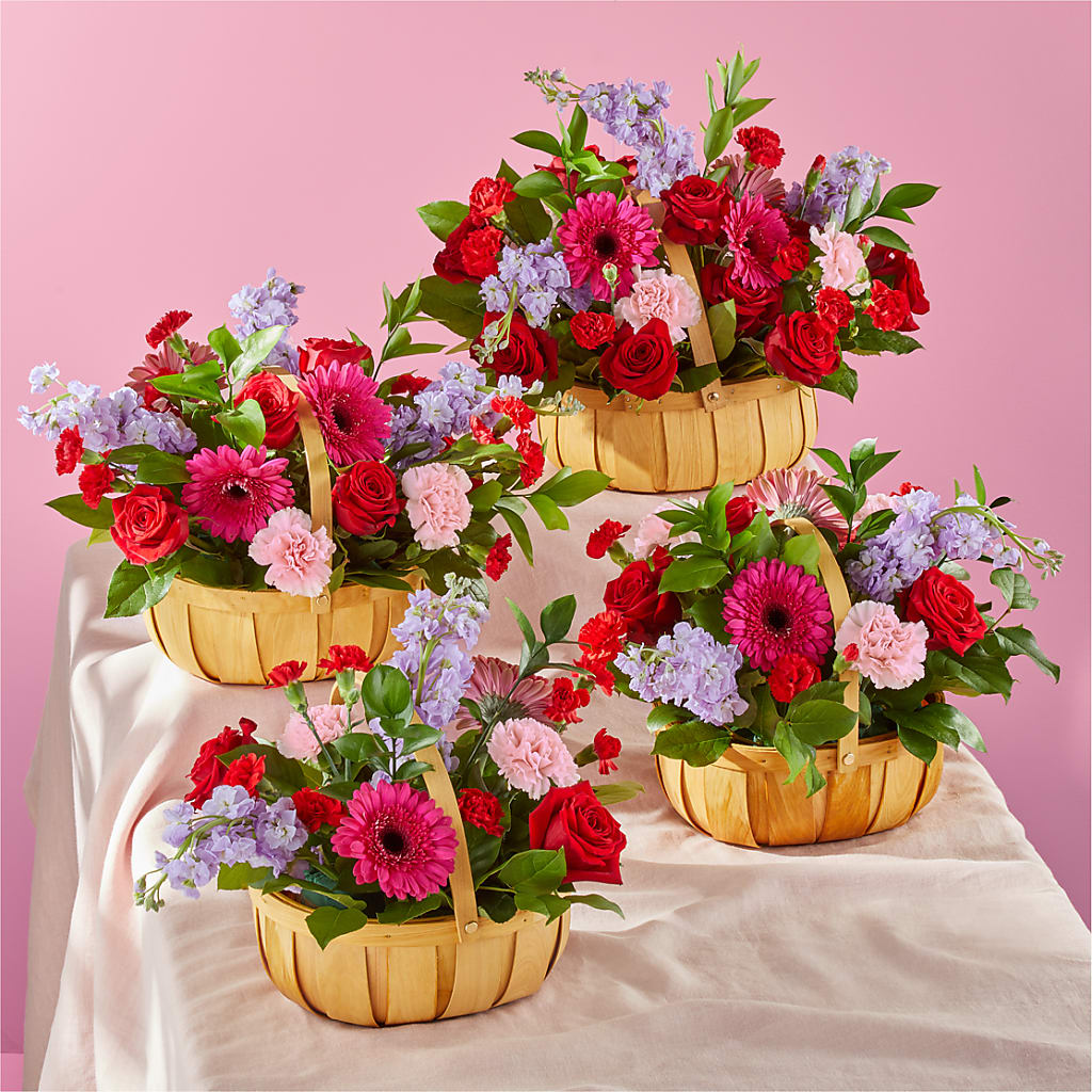 Pink Picnic Basket –  Bloom Balloon Llc, Newark DE