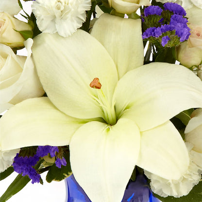 Sapphire Rush Bouquet –  Bloom Balloon Llc, Newark DE