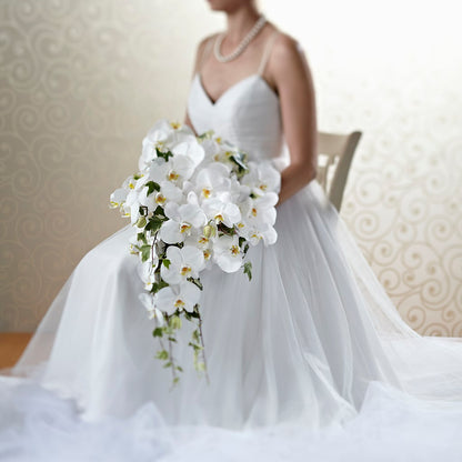Classic White Bouquet –  Bloom Balloon Llc, Newark DE